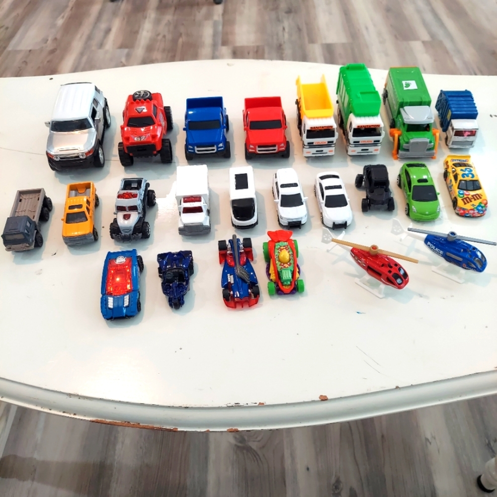 miscellaneous cars trucks helicopters total of 24
